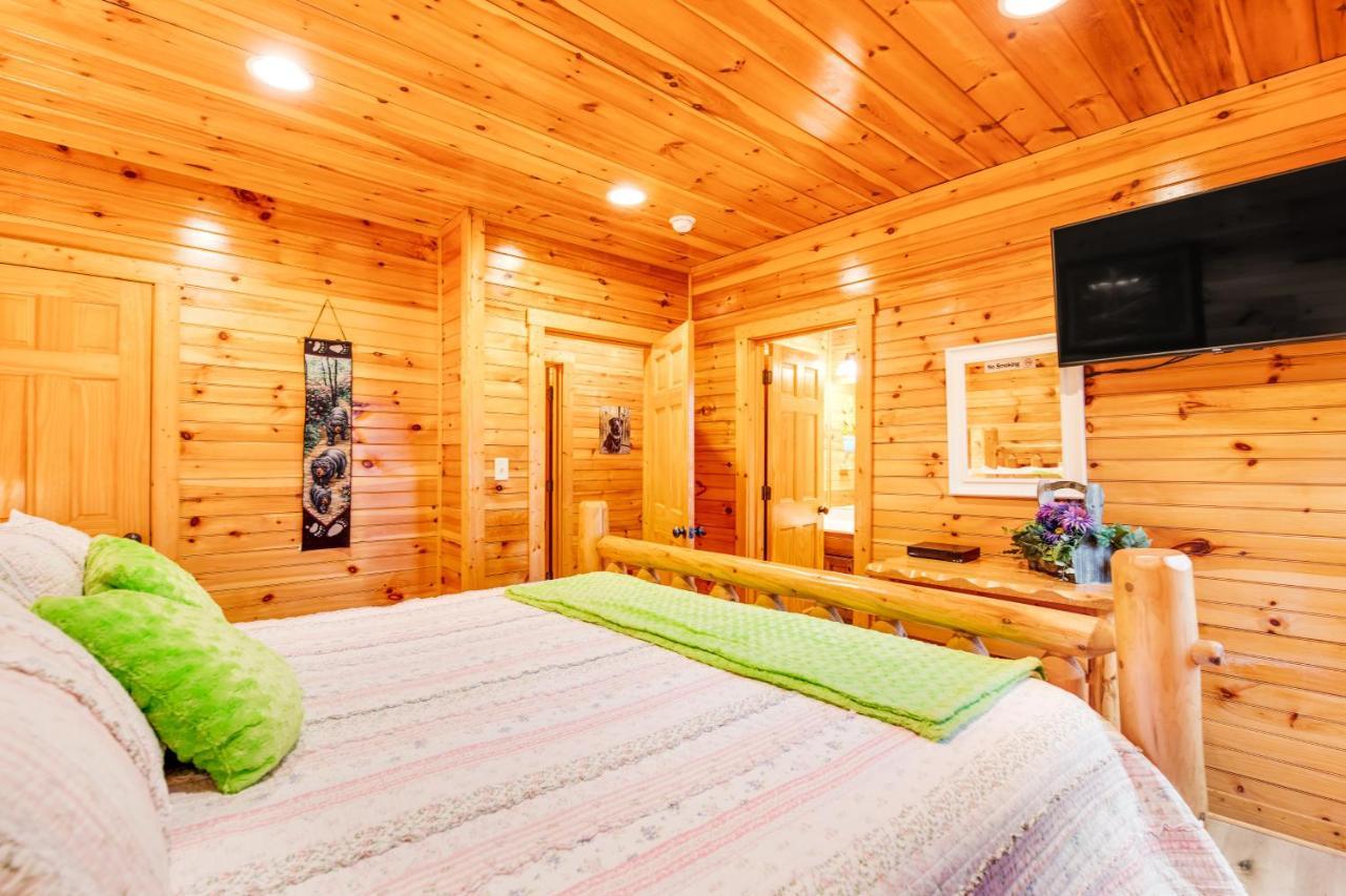 Grizzly Manor Villa พิเจนฟอร์จ ภายนอก รูปภาพ