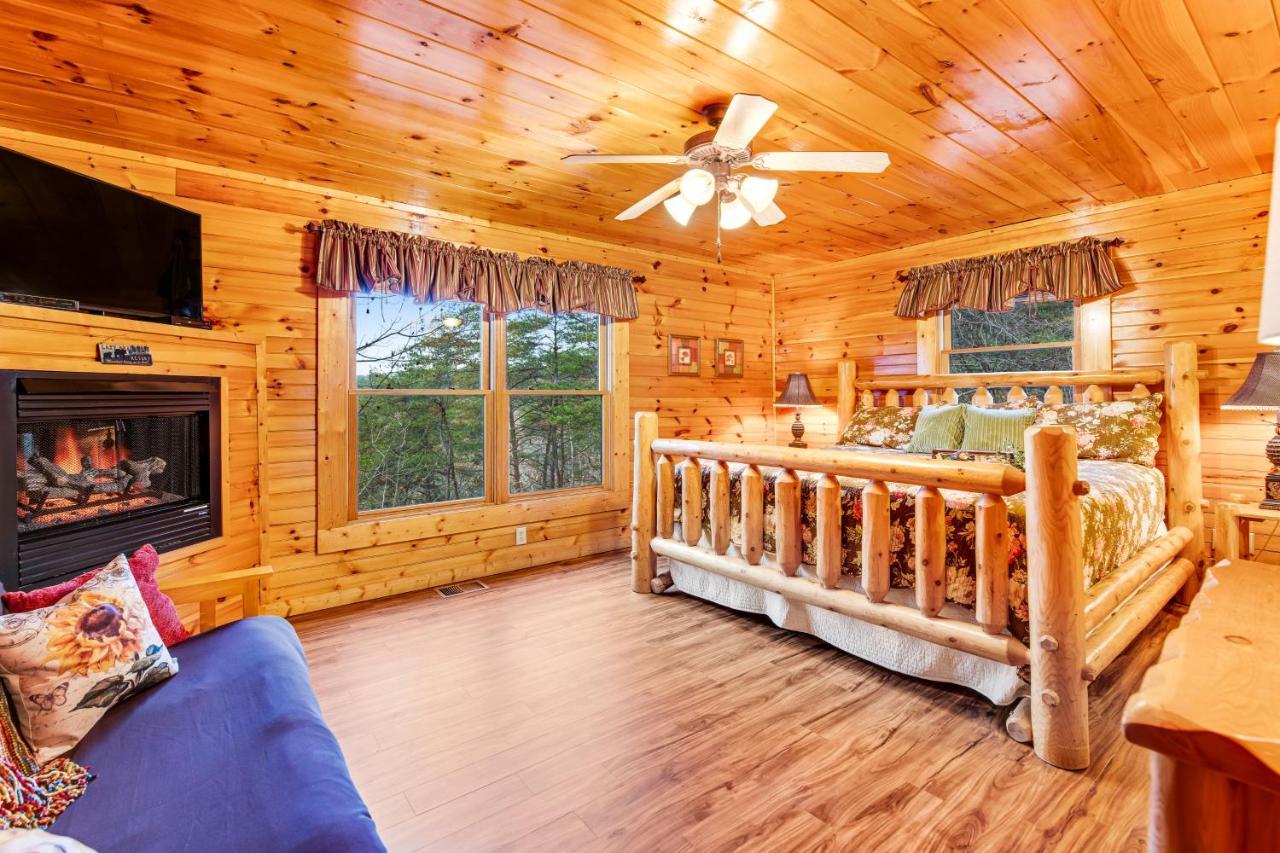 Grizzly Manor Villa พิเจนฟอร์จ ภายนอก รูปภาพ